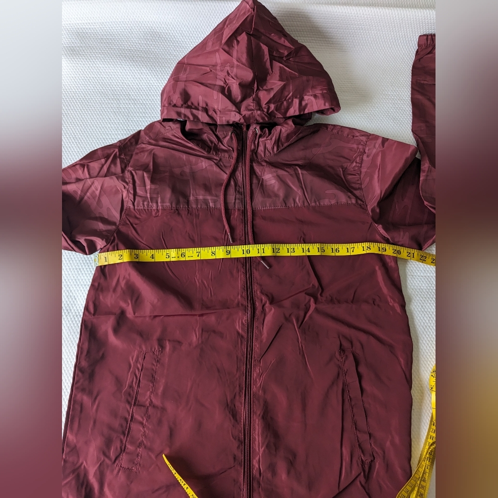 Beautiful Giant unisex camo Red Full-Zip Hooded Lightweight Windbreaker Size S. - Picture 5 of 9